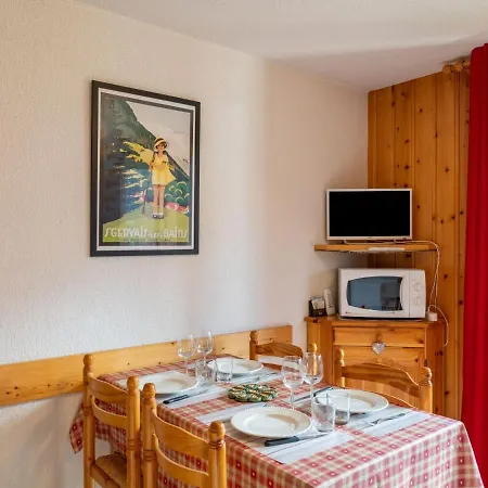 Les Aiguilles Du Midi-4 By Interhome Appartement Saint-Gervais-les-Bains